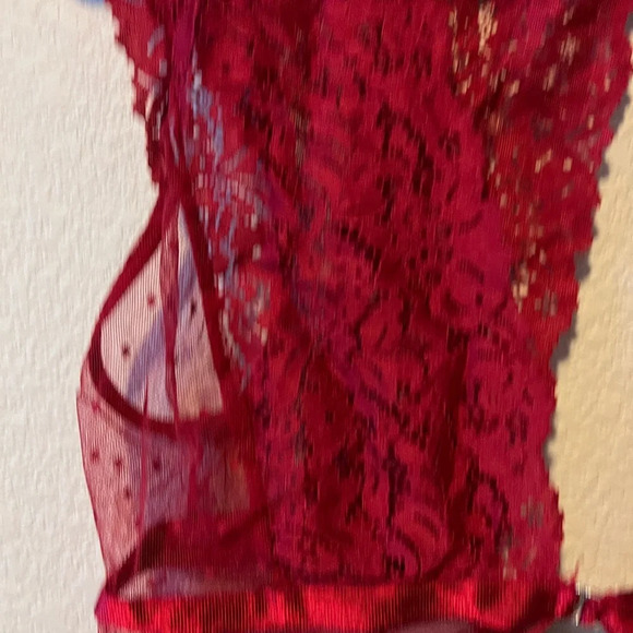 4XL Red Lace Bra & Thong Set - Picture 2 of 9